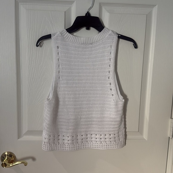 Express White Textured Tank Top size large - Picture 4 of 4